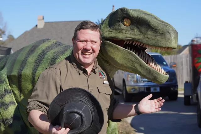 Dinosaur Experience